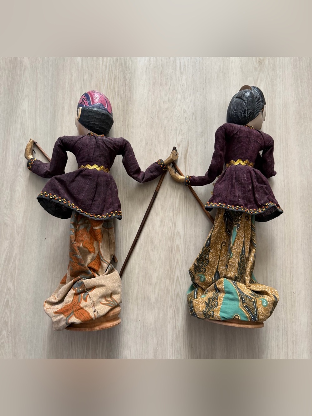 2 Vintage Asian Indonesian Pair Couple Marionette Rod Puppet Dolls - Picture 8 of 13